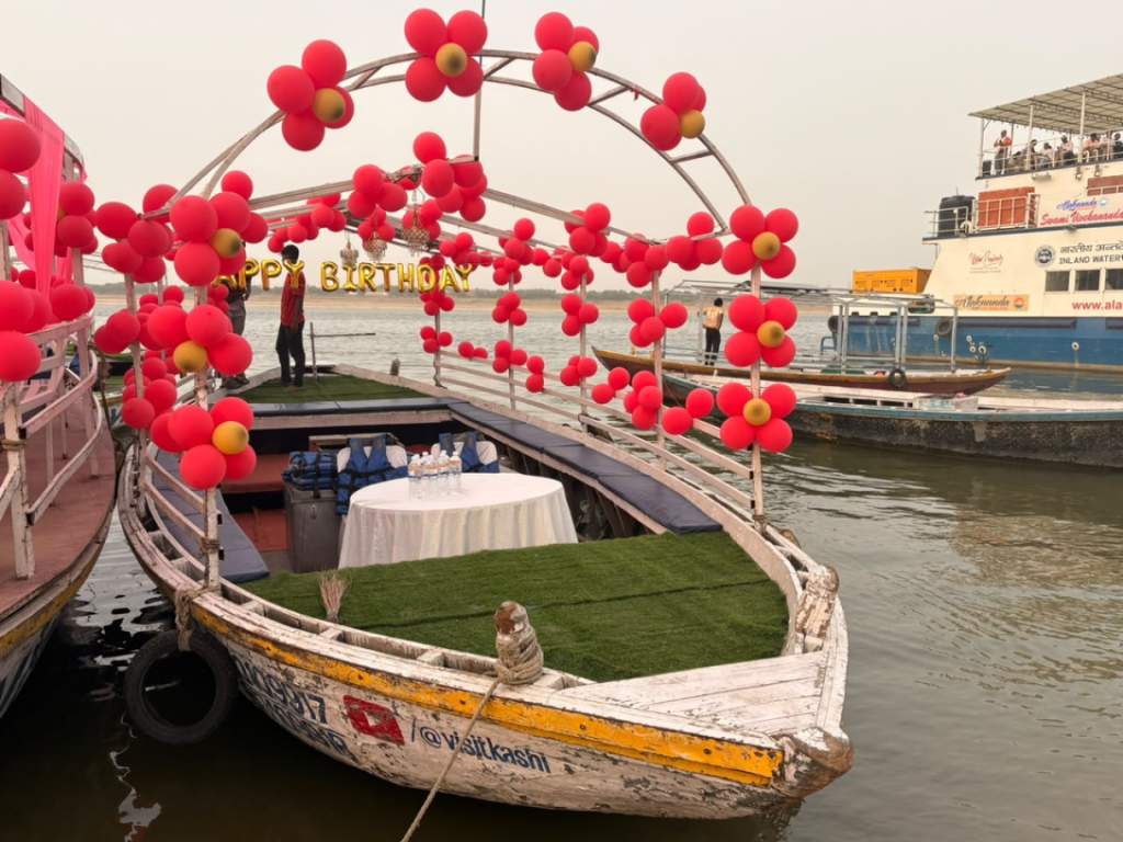 Surprise Event Boat Decoration in Varanasi | Unique Decorations for Special Occasions – boat ride in Varanasi